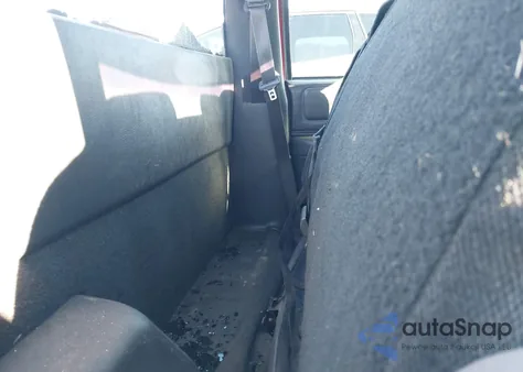 1997 Chevrolet S-10 Fleetside z USA, uszkodzony, nr VIN 1GCCS1443V8205072